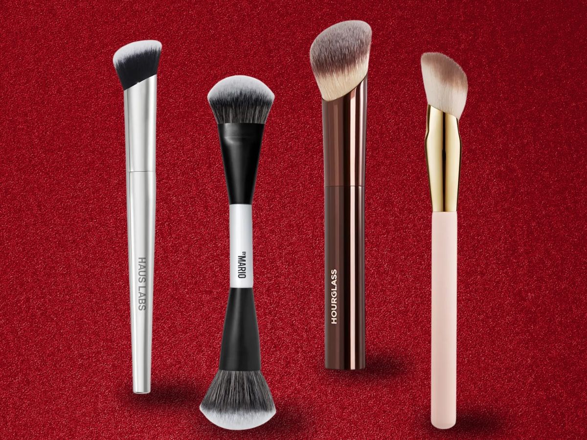 MAKEUP BRUSHES