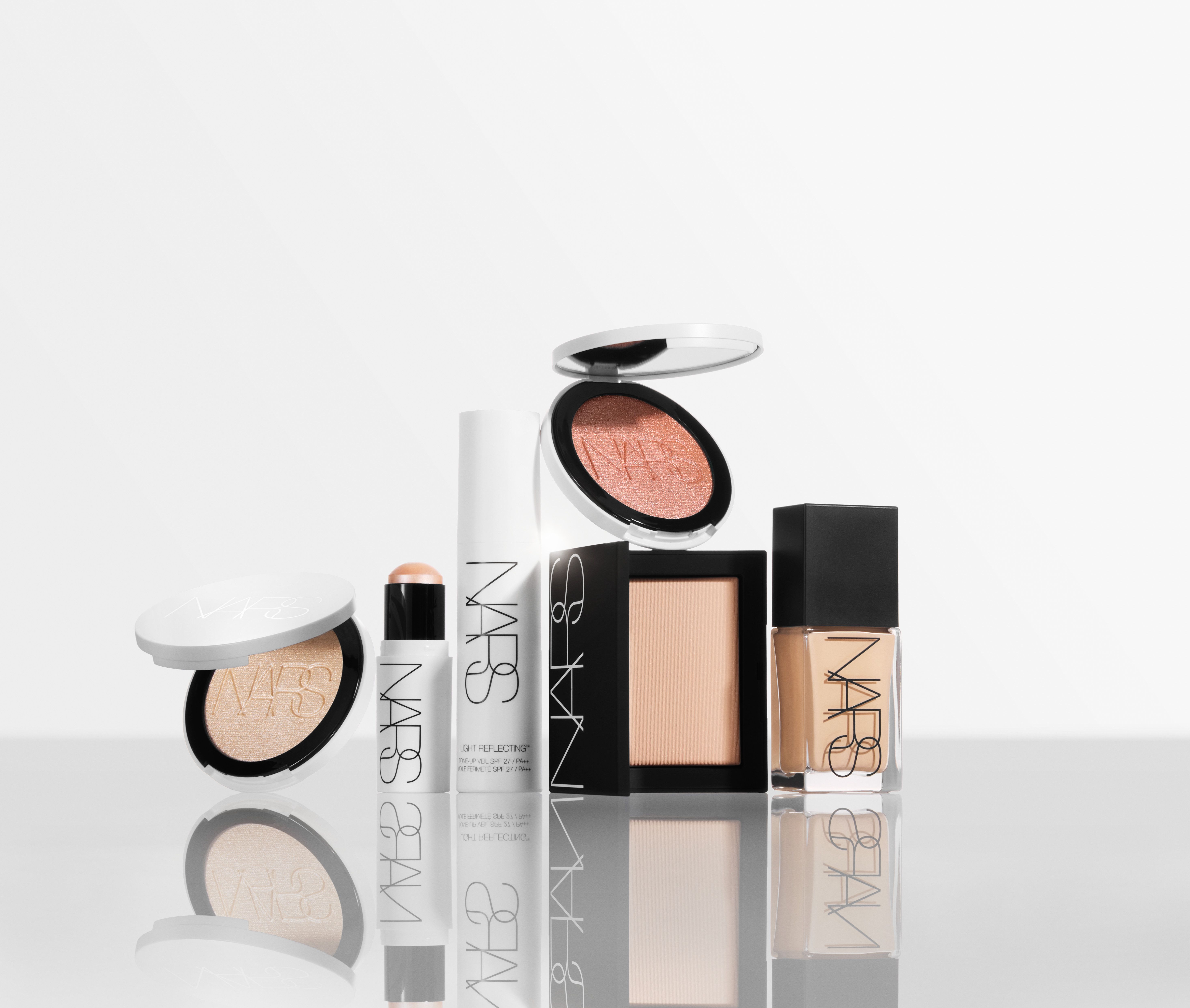 Light Reflecting Collection